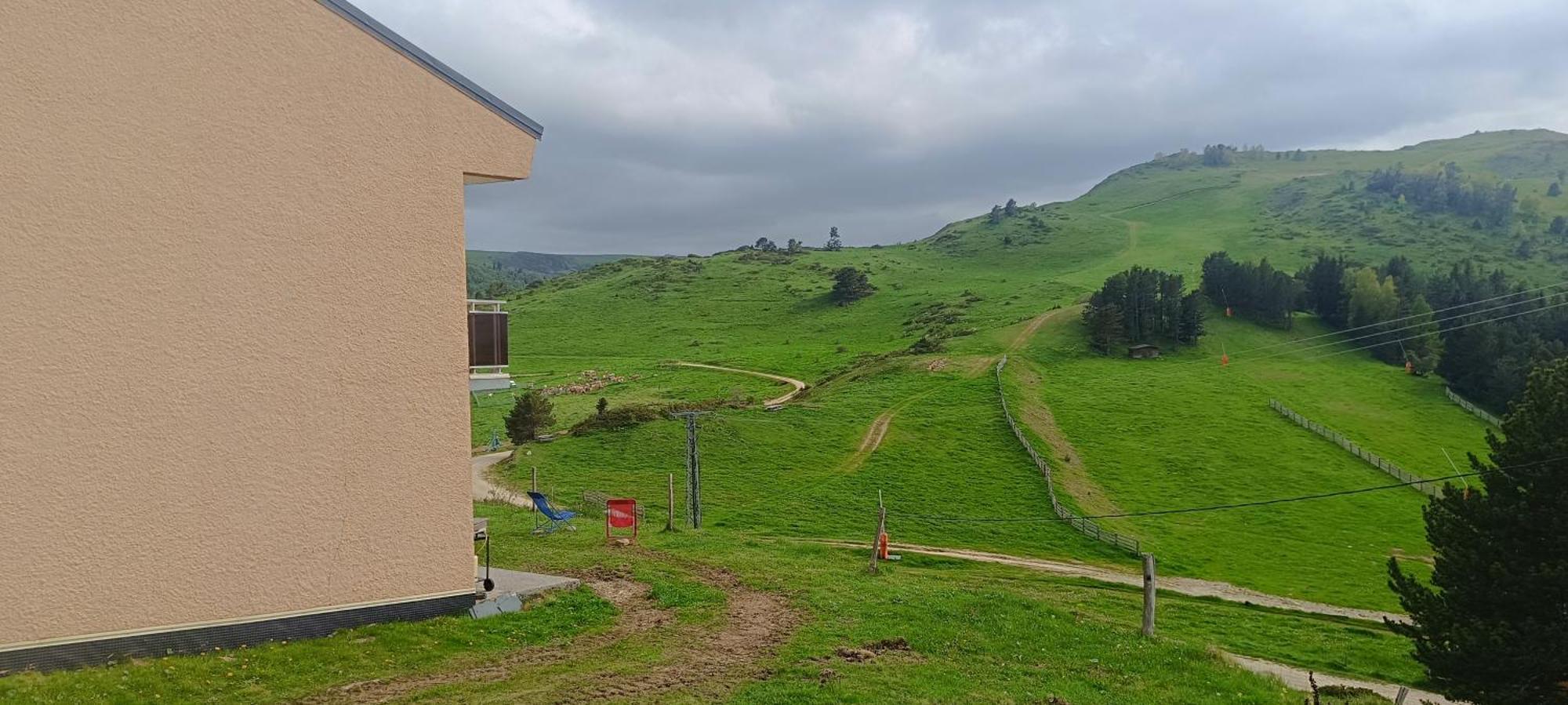 Gite Avec Vue Exceptionnelle Sur Les Montagnes Camurac Экстерьер фото